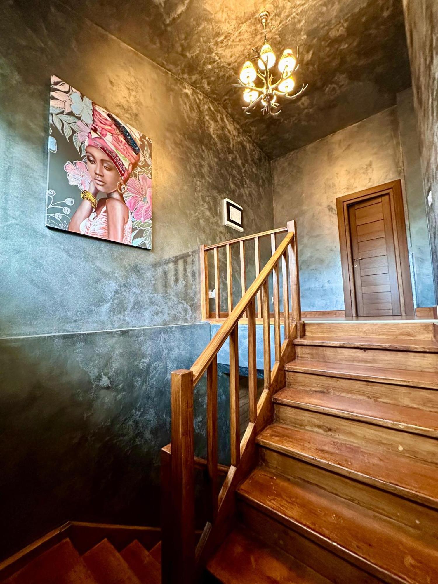 Madison Lake Villa บาโลเตชติ ภายนอก รูปภาพ