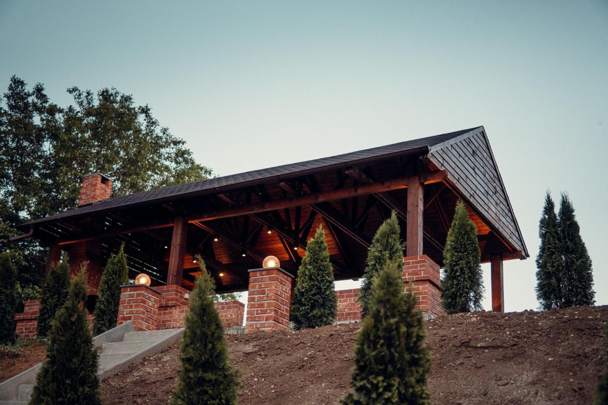 Madison Lake Villa บาโลเตชติ ภายนอก รูปภาพ